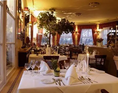 Leutloff's Am 3* Zeuthen